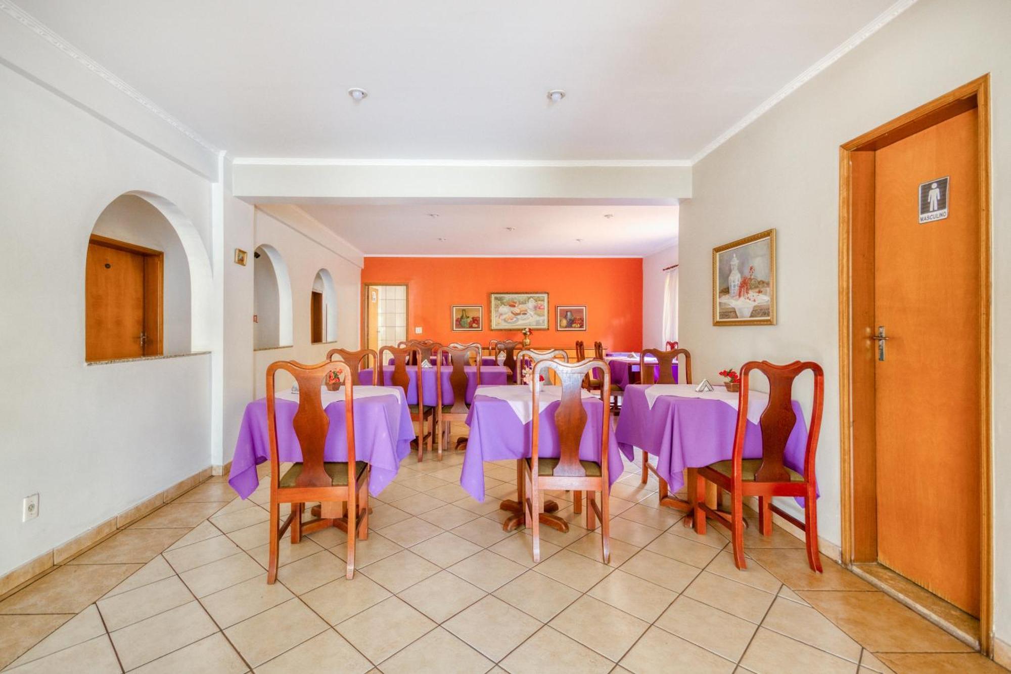 Oyo Hotel Vila Rica, 리베이라오프레토 외부 사진