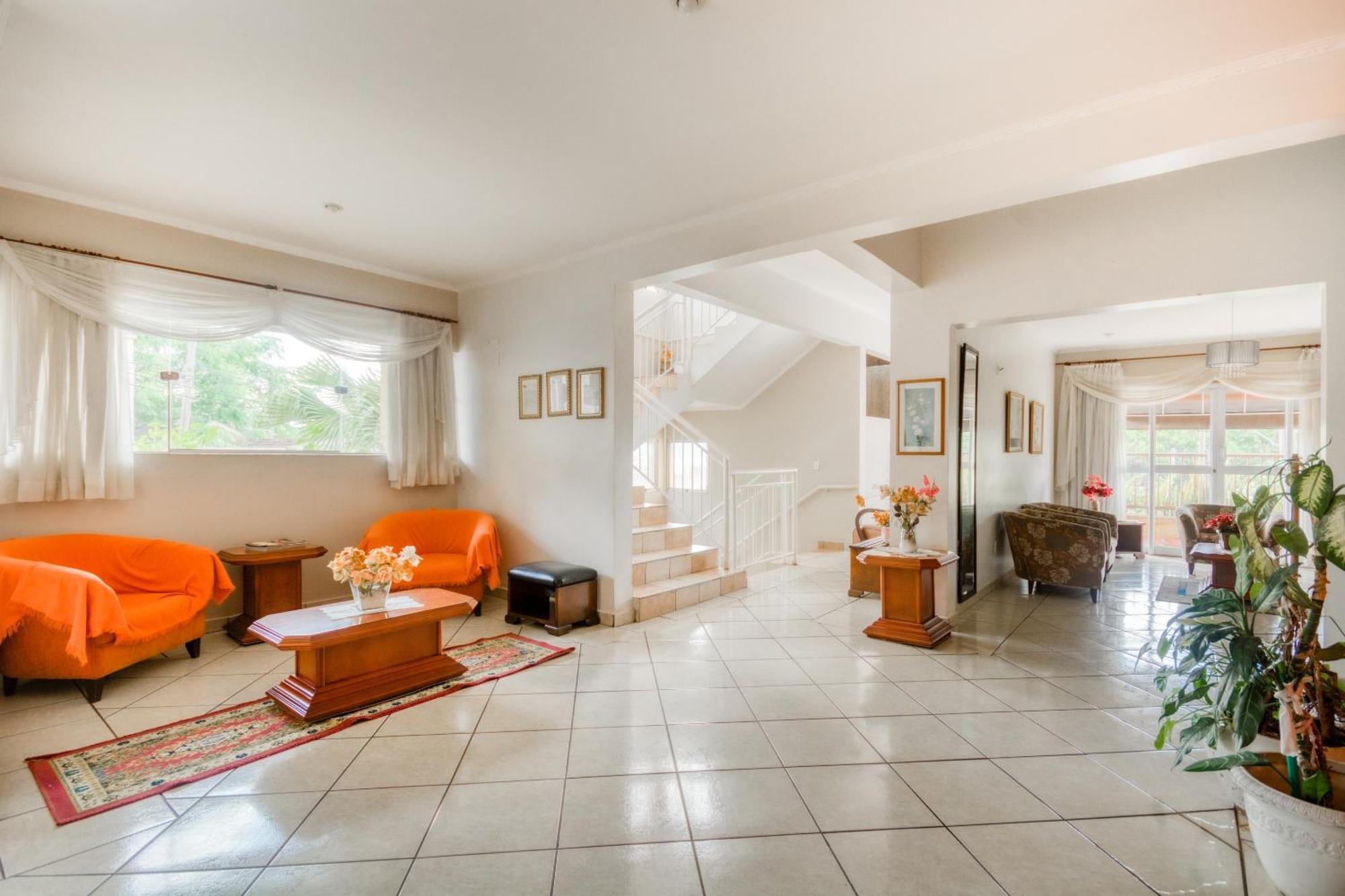 Oyo Hotel Vila Rica, 리베이라오프레토 외부 사진