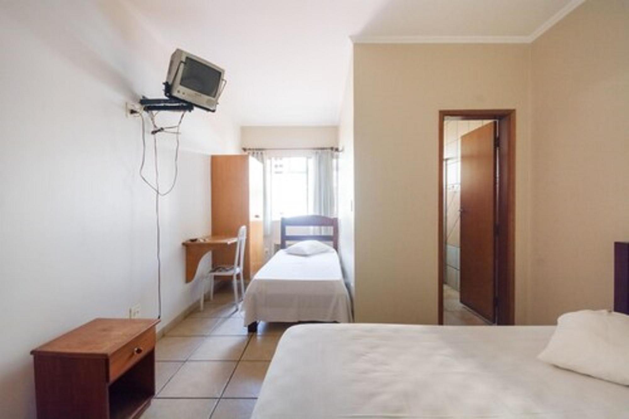 Oyo Hotel Vila Rica, 리베이라오프레토 외부 사진