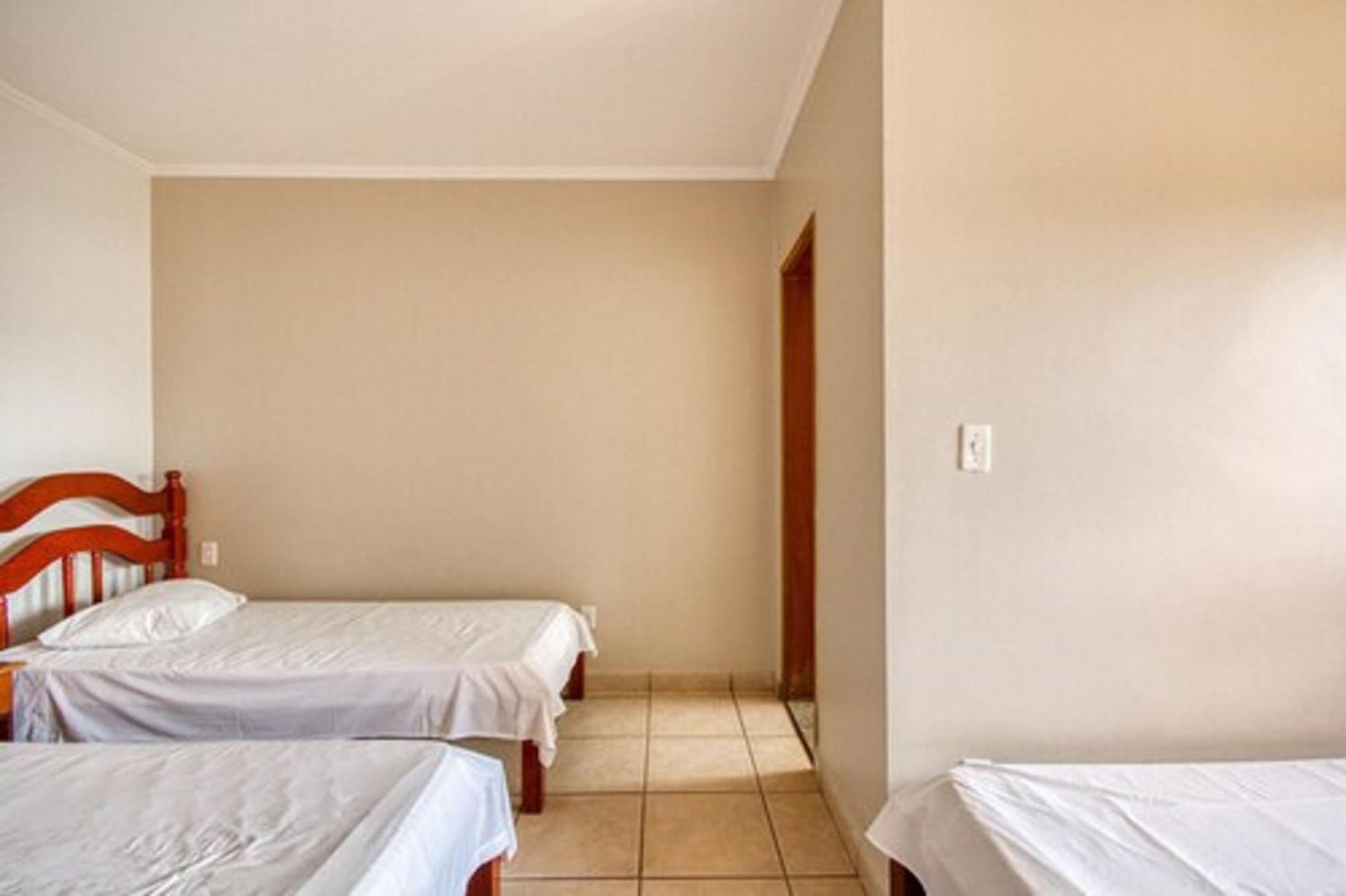 Oyo Hotel Vila Rica, 리베이라오프레토 외부 사진
