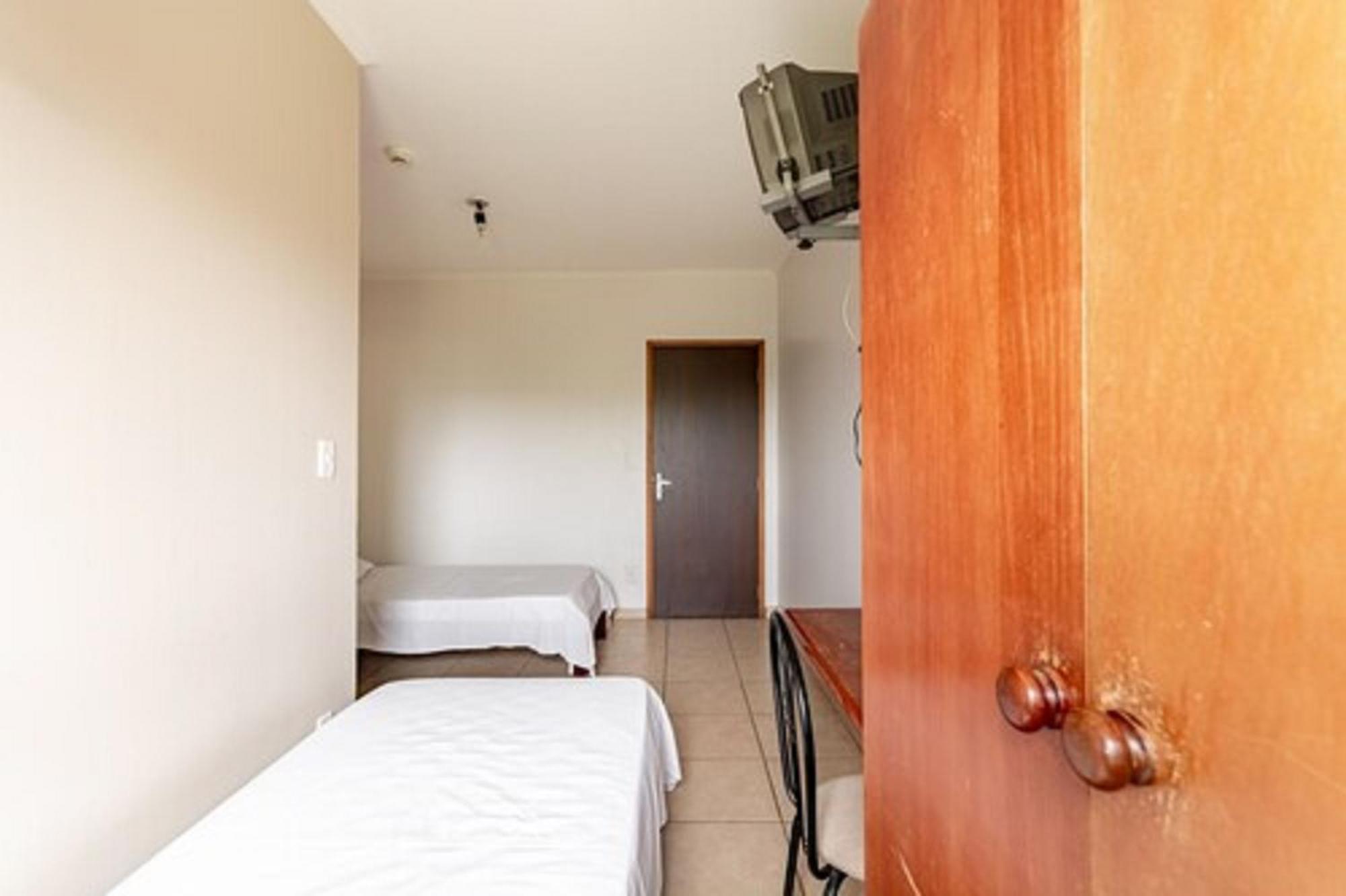 Oyo Hotel Vila Rica, 리베이라오프레토 외부 사진